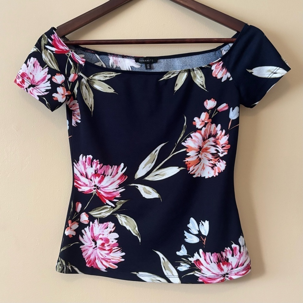 Dynamite| Lovely Pink, Green & Black Fitted Cap Sleeve Exposed Shoulder Top Sz S